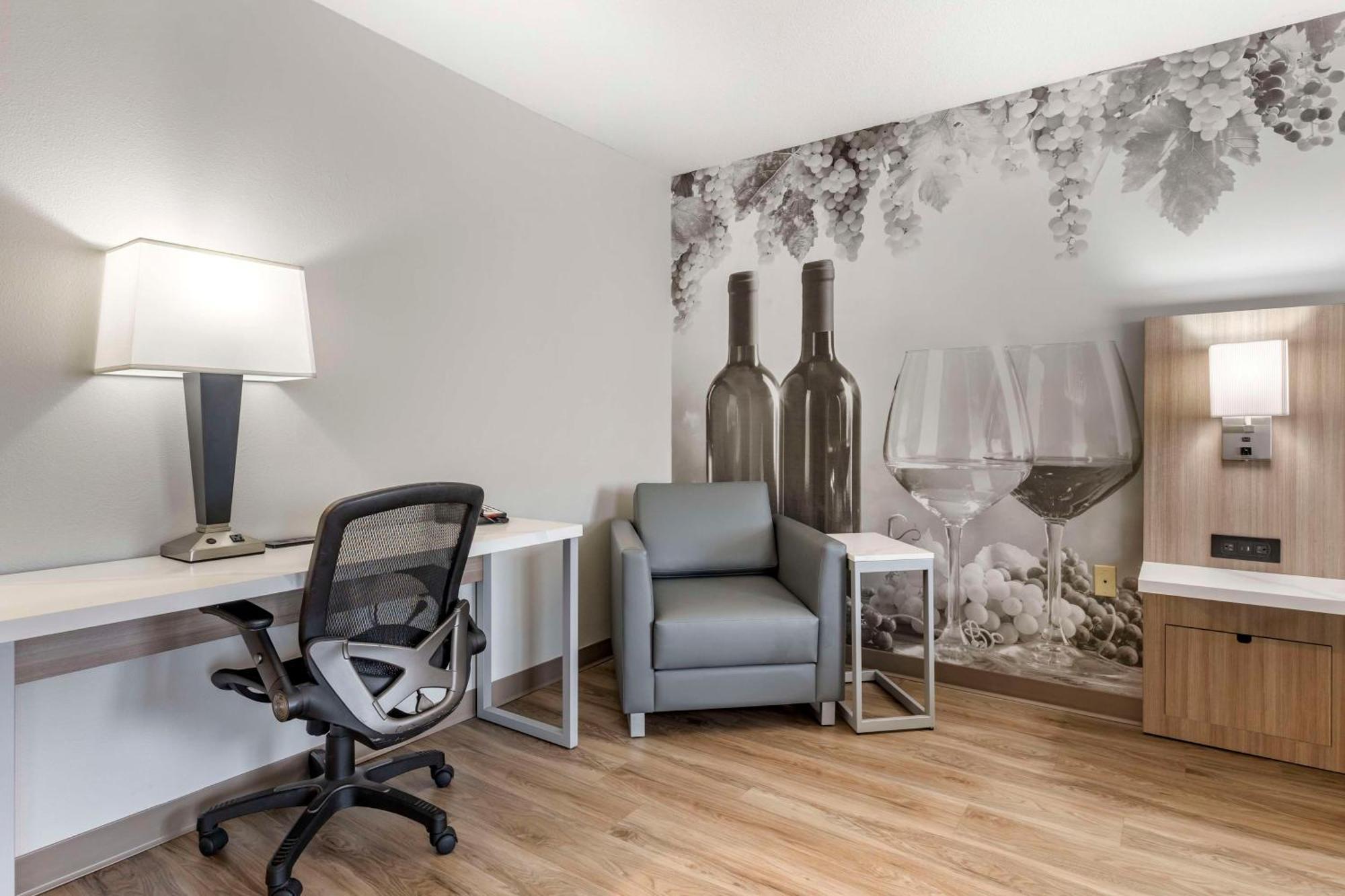 Best Western Plus Vineyard Inn Ливермор Экстерьер фото